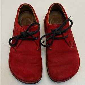RED BIRKENSTOCKS LACE UP LEATHER SIZE 37